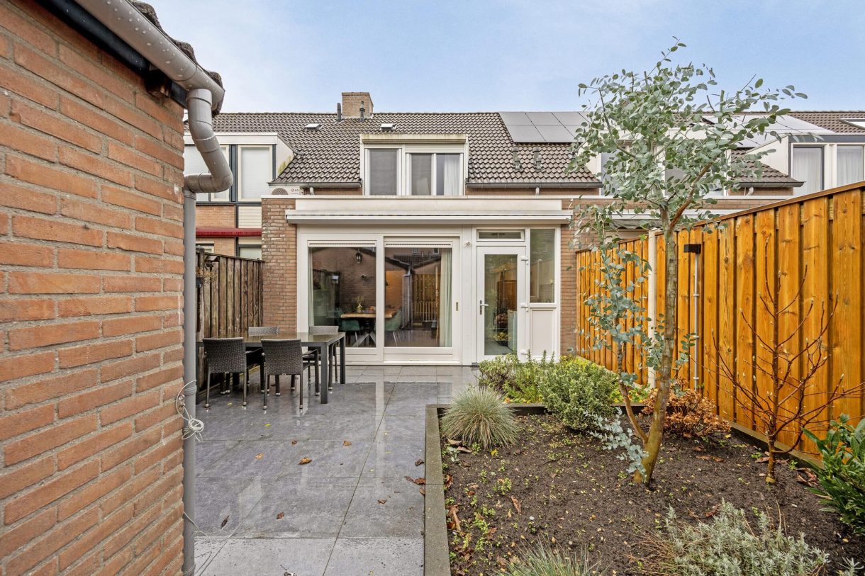Te koop: Foto Woonhuis aan de Vosseveld 12 in Nuenen