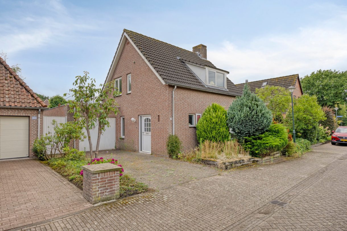 Te koop: Foto Woonhuis aan de Jan de Vrieslaan 3 in Nuenen