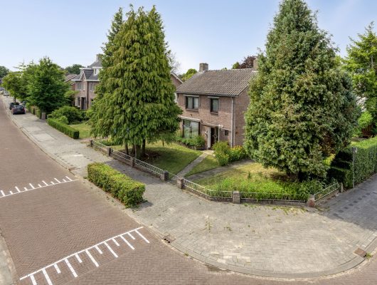 Hoofdfoto van Nuenen Oranjestraat 2